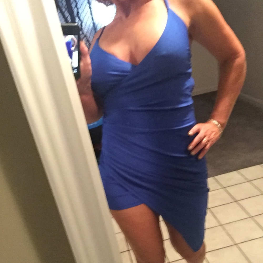 Sexy blue mini dress by Forever 21. New Years Eve - Picture 5 of 6